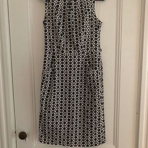 Nine west black and white flowered pattern dress